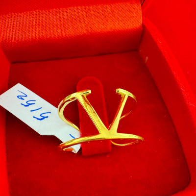 خاتم V عيار 21
