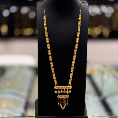 قلادة الياسمينة 18.34 جرام عيار 21